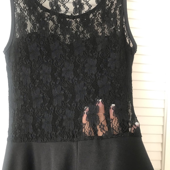 LACE Embellished Dress EUC! - Picture 7 of 7